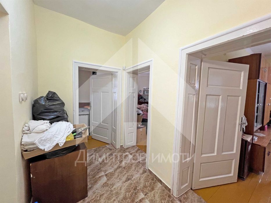 Продава се Къща в Нови пазар - 133 кв.м за 805 €/кв.м - Снимка #11