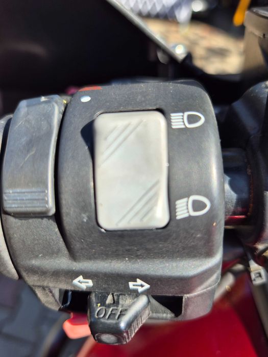 Suzuki V-strom dl 1000. AN:2007