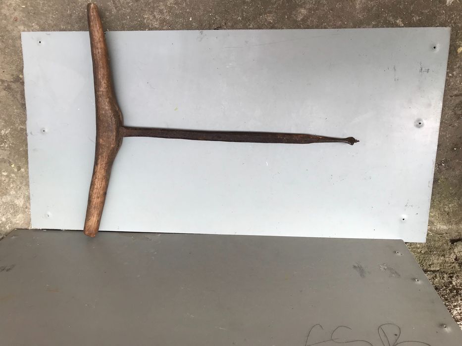 Саксии,Керемиди и вази..