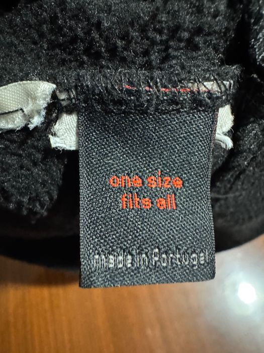 Зимна шапка Mammut.