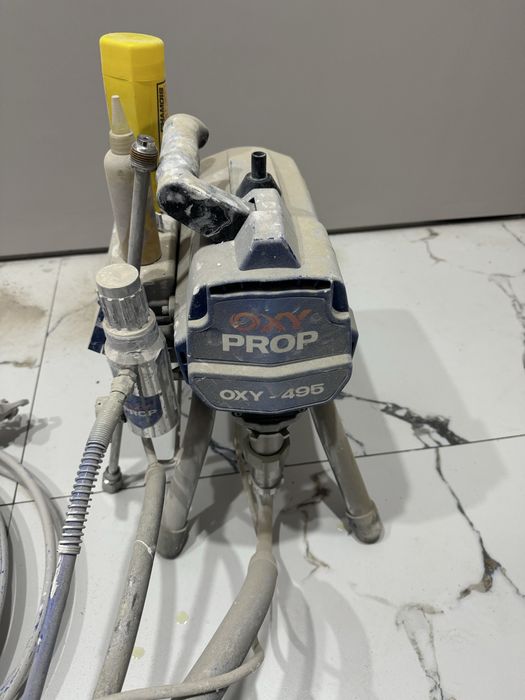 Продам аппарат безвоздушной покраски