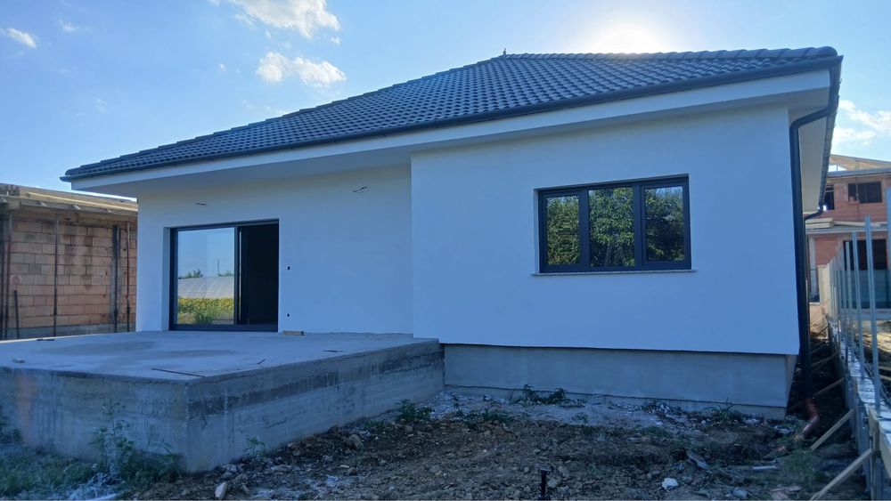 Casă de Vânzare