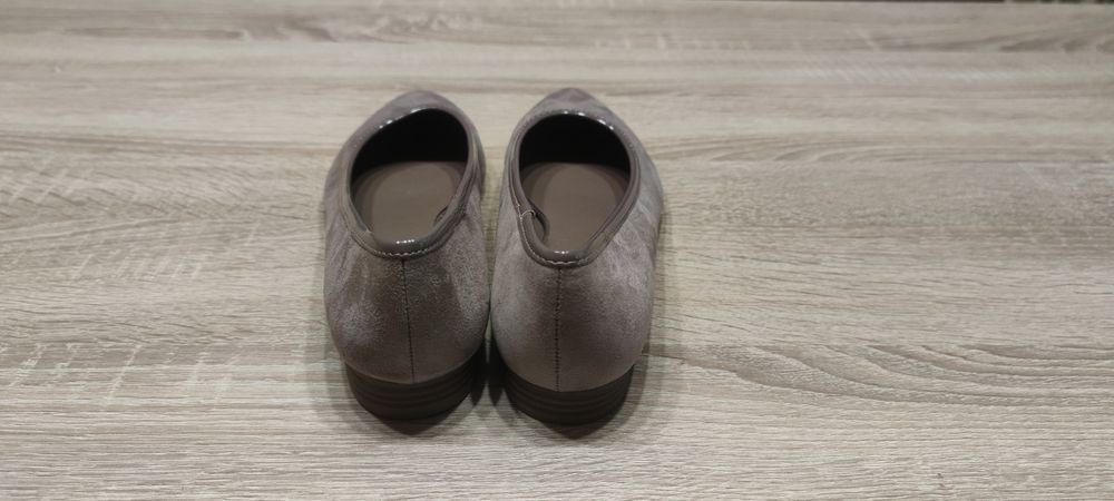 Продавам нови дамски обувки – 10 лв. за чифт