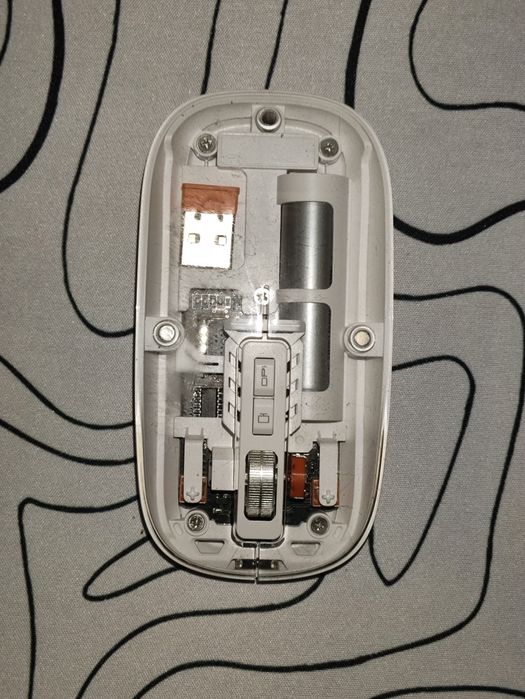 Bluetooth мышь, небольшая