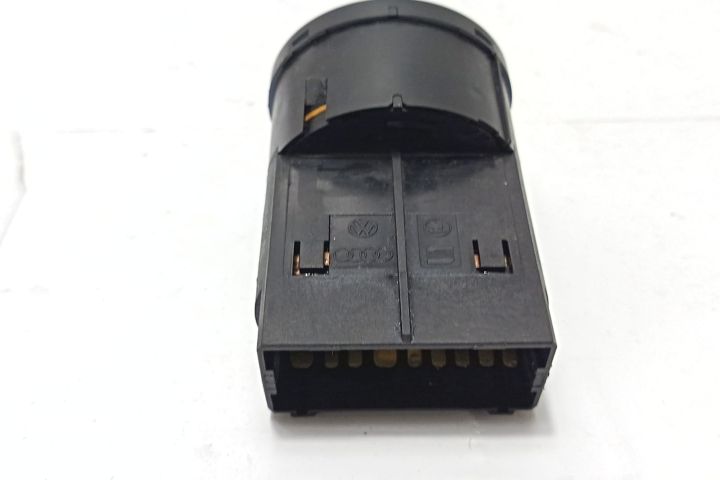 Bloc lumini 1C0941531 Volkswagen VW Golf a 4-a generatie