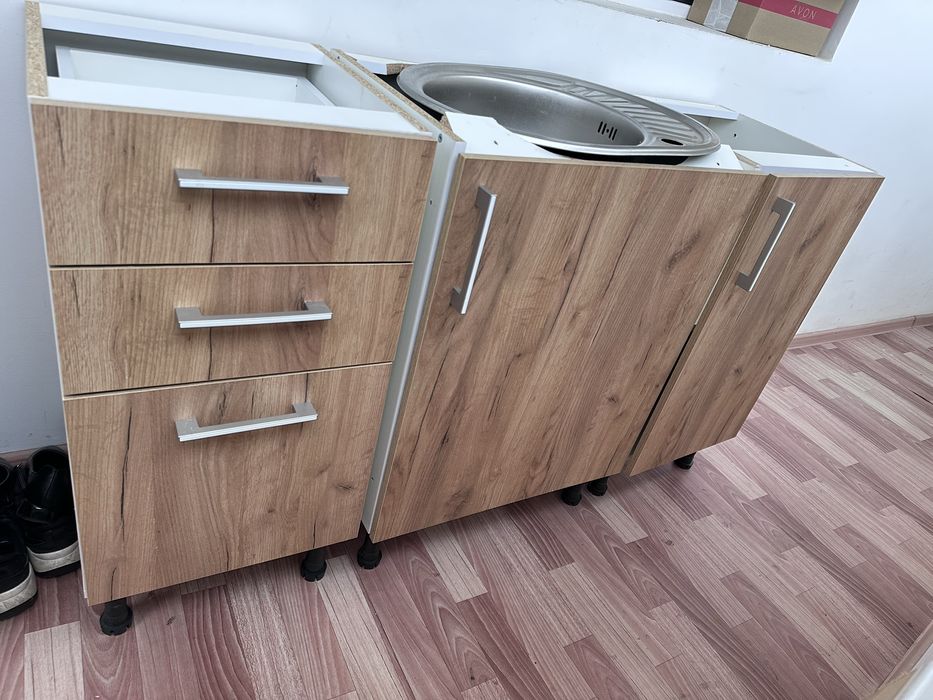 кухонная гарнитура