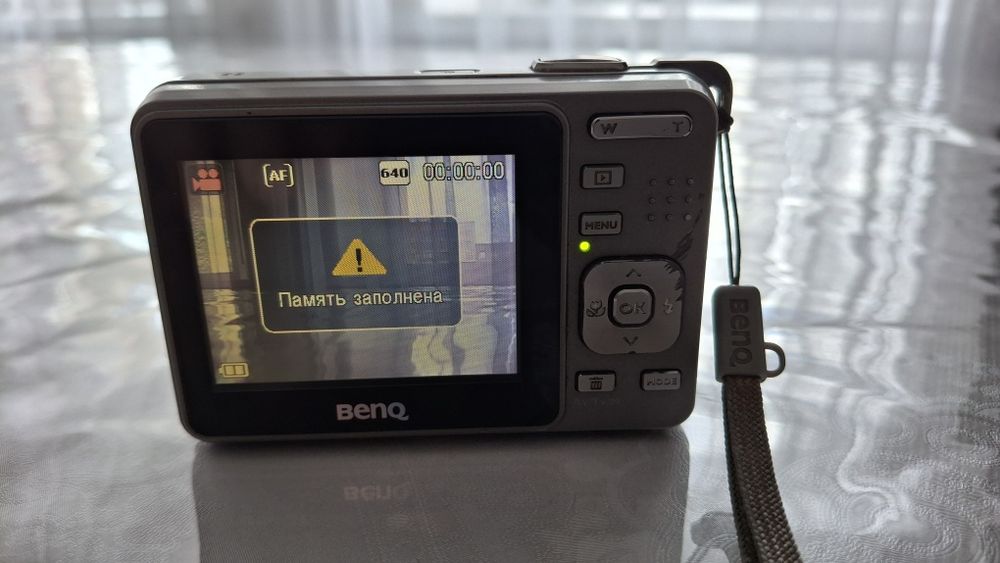 Цифровая камера  Benq