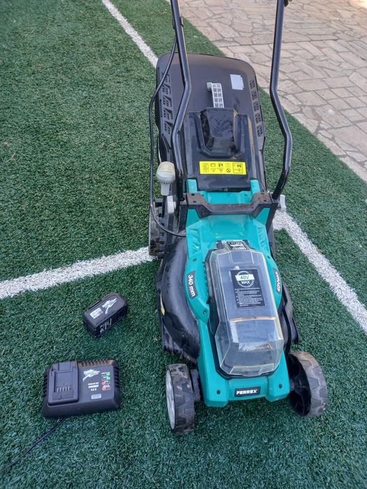 Vand masina de tuns gazon Ferrex