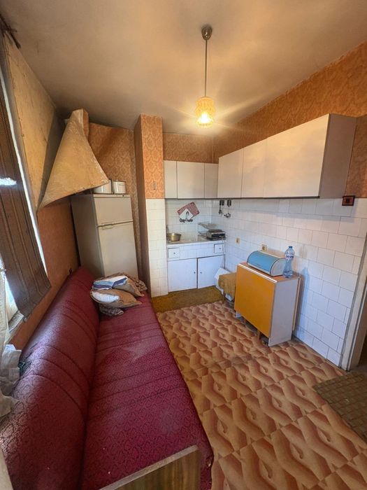 Продава се Двустаен апартамент в Търговище, Център - 71 кв.м за 984 €/кв.м - Снимка #5