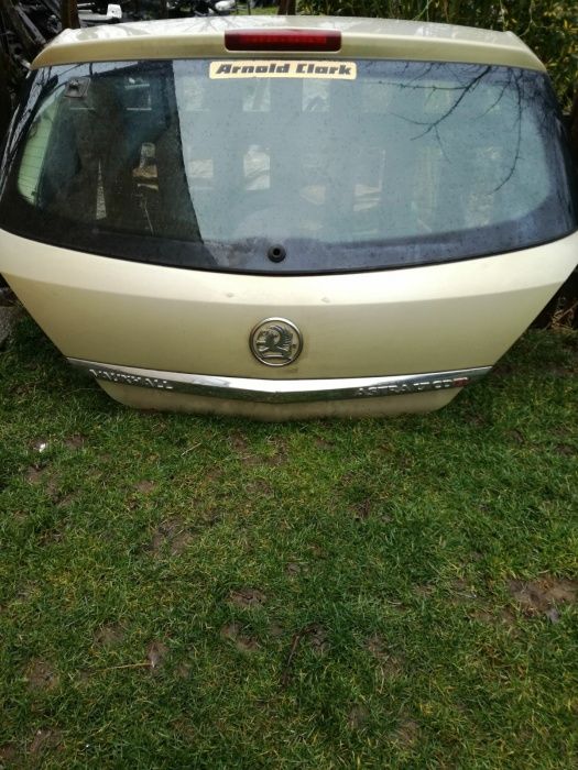 Haion luneta spate opel astra h 250lei