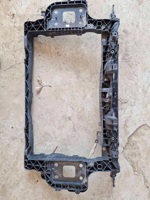 Fiat Grande Punto 2005 маска радиатор