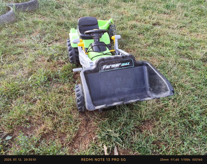 Tractor Smoby Farmer Max cu remorca, stare buna, foarte putin folosit