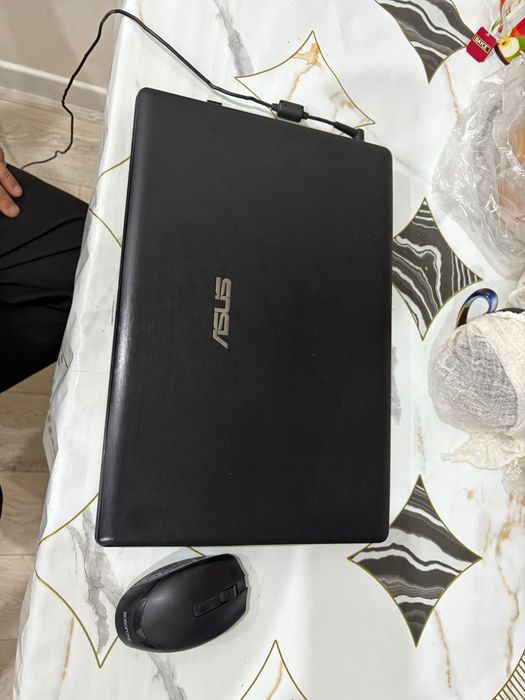 Продам ноутбук ASUS