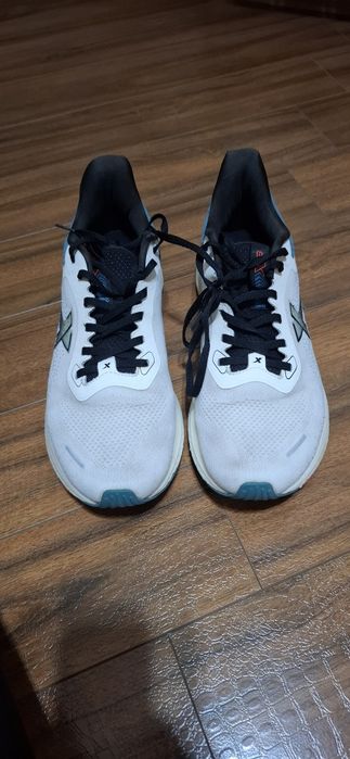 Кроссовки 45 размер