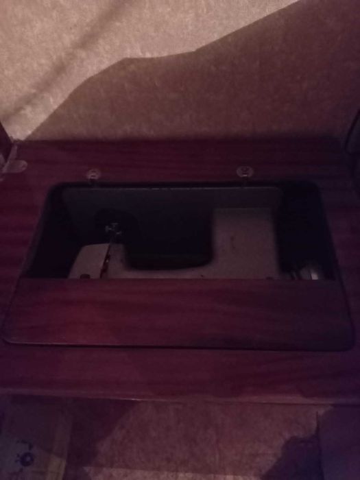 Швейная машина ЧАЙКА