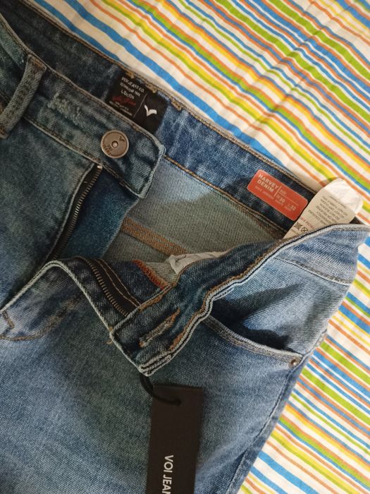 VOI Jeans /Noi/Autentici