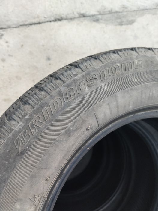 Продам шины Бриджтон.