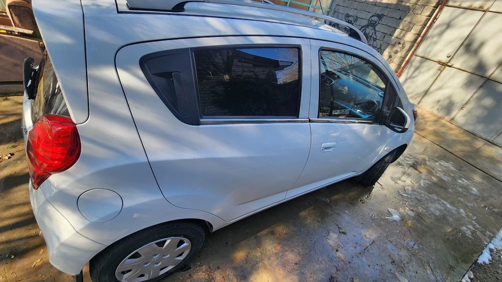 Сотилади спарк 1.25 метан 2016