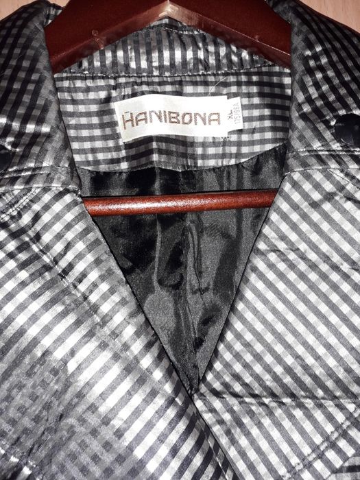 Продам вещи недорого.