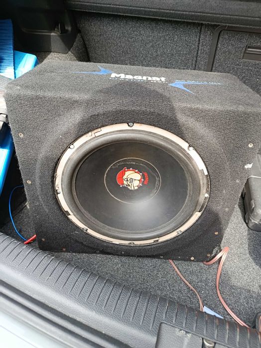 Бас каса 12 инча със стъпало и кабели