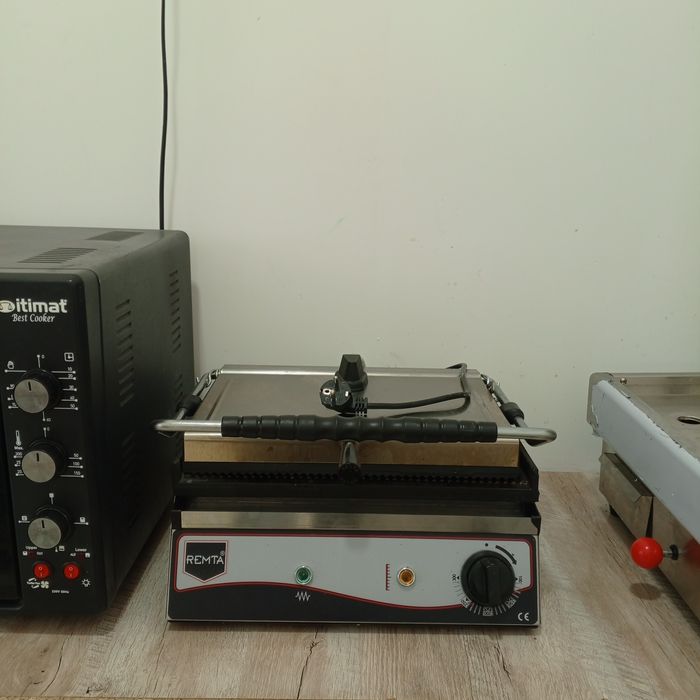 Kafe + pishiriq jixozlari