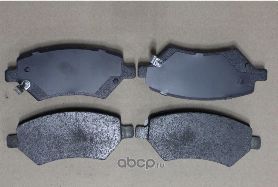 Колодки тормозные передние