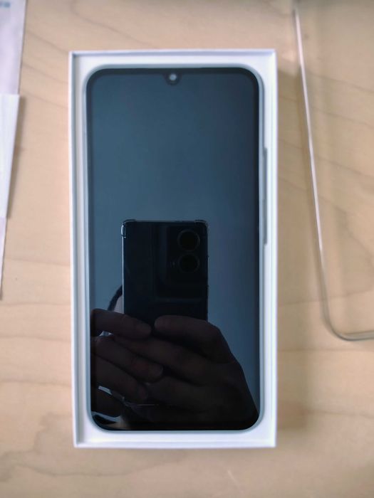 Samsung Galaxy A34 5G 8GB/256GB – stare excelentă + accesorii