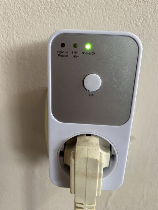 Защита за климатик хладилник