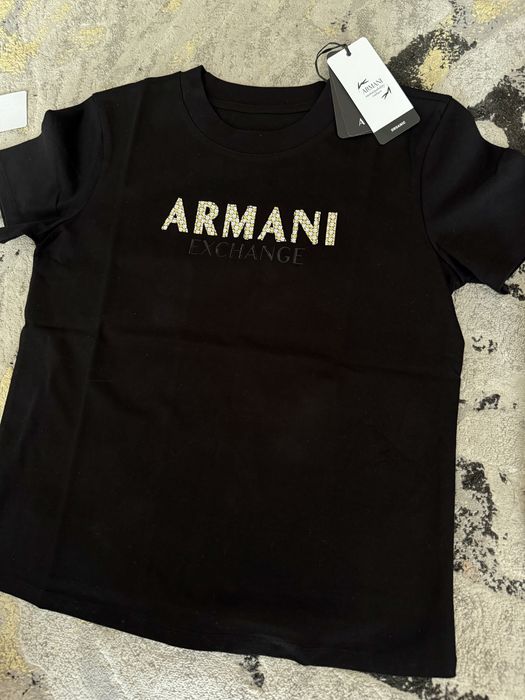 Оригинални дамски тениски Armani Karl Lagerfeld S размер