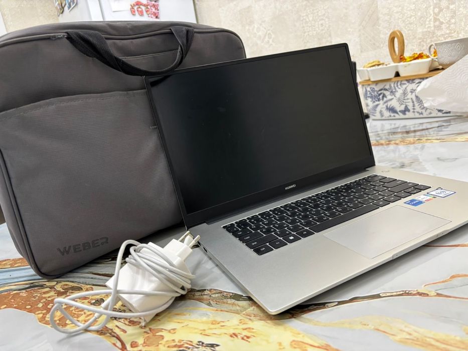 Продам ноутбук Huawei