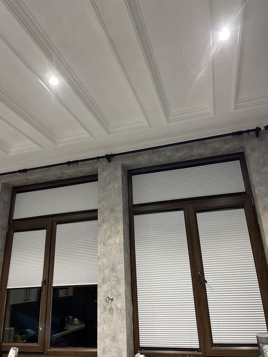 Жалюзи пардалари хар-хил турда. Улчаш, етказиб бериш ва урнатиш бепул.