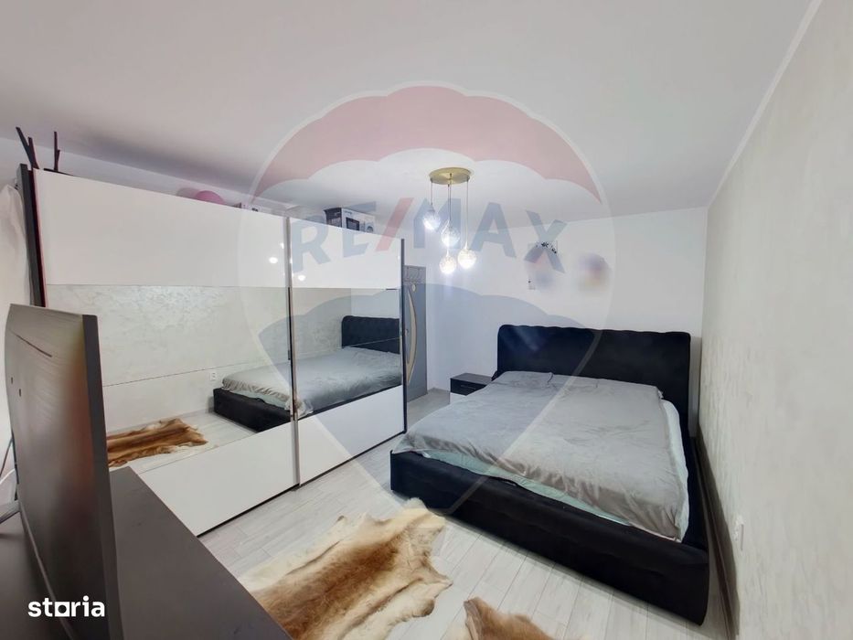 Apartament cu 3 camere de vânzare
