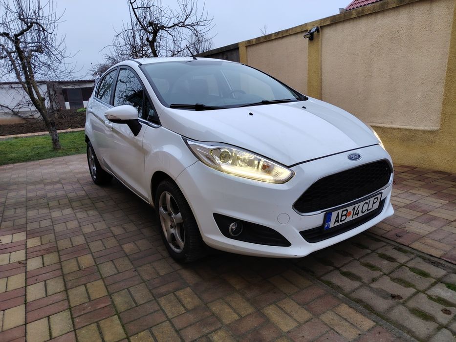 Ford Fiesta 1.6tdci Euro 5 an 2013 A/C LED