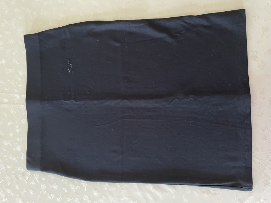 Продам женские платья