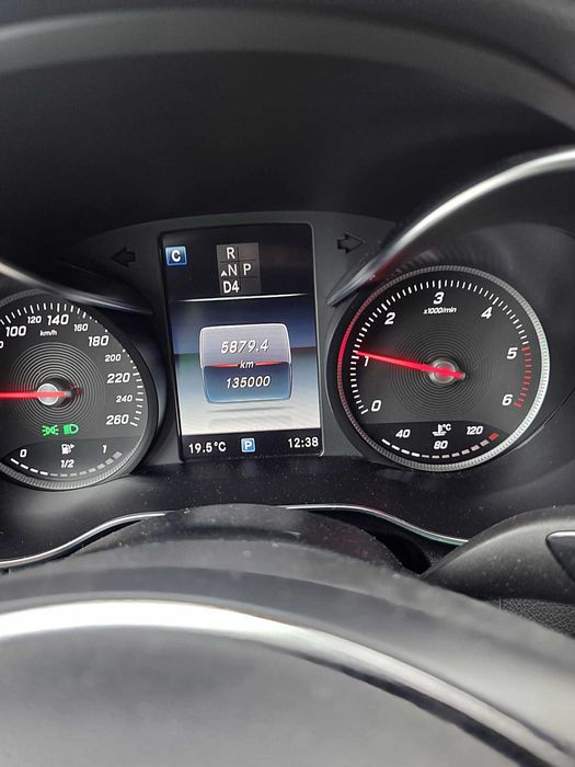 Mercedes GLC 250 Coupe 204 CP