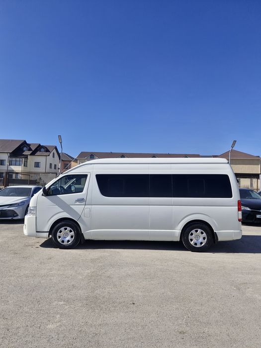 Аренда тойота хайс