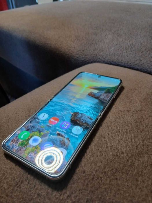 Samsung Z Flip 5