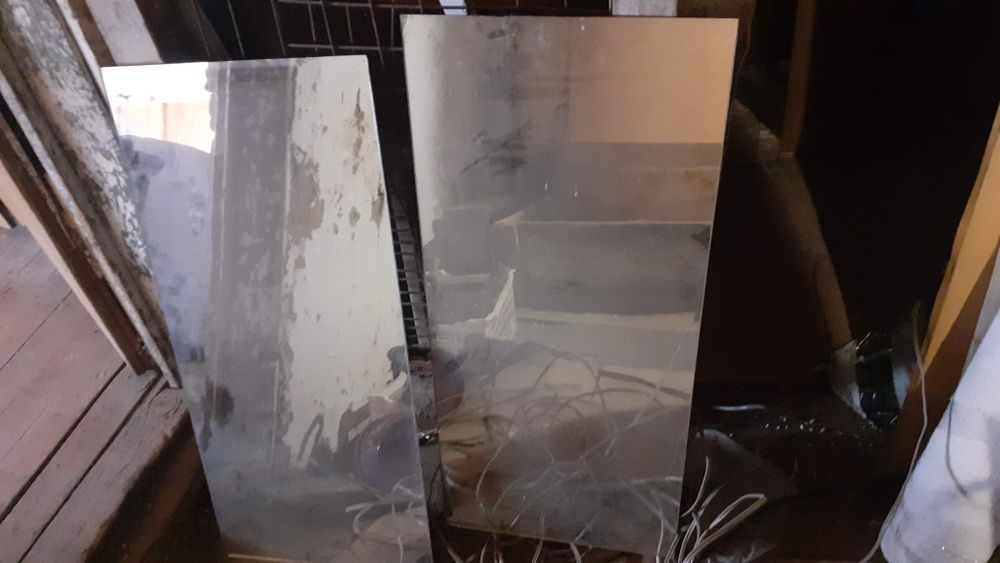 Продам зеркала разного размера