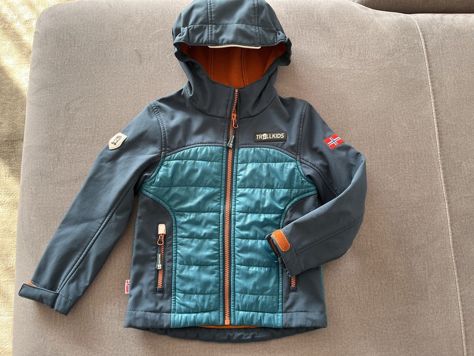 Пухено детско яке Trollkids 110см