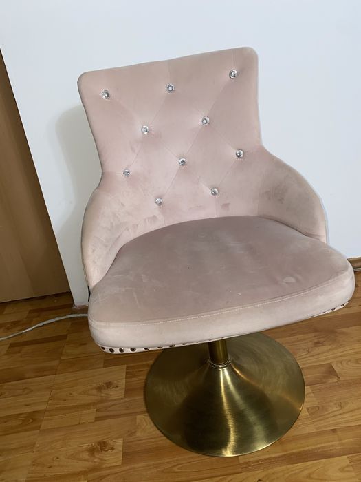 Masa Manichiura Turbo Nail System Plus Scaune