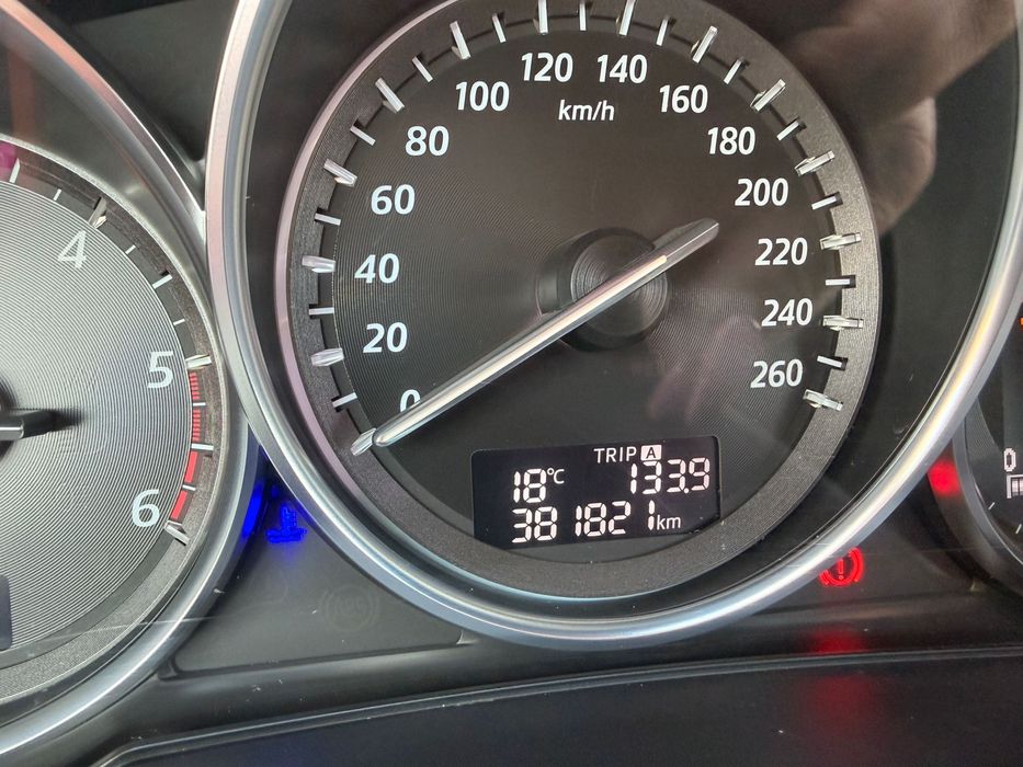 Vând Mazda CX5 SKYACTIV  în stare bună