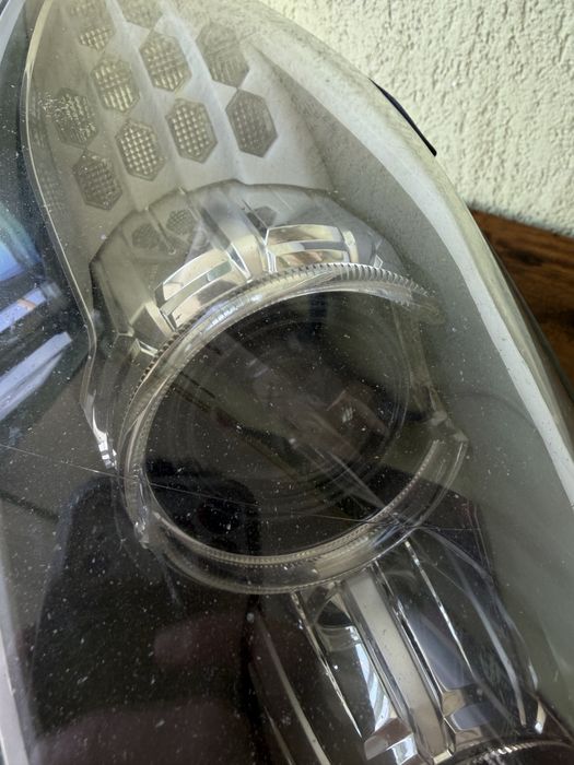 Far stânga BMW F10 - LED/Xenon Hella original