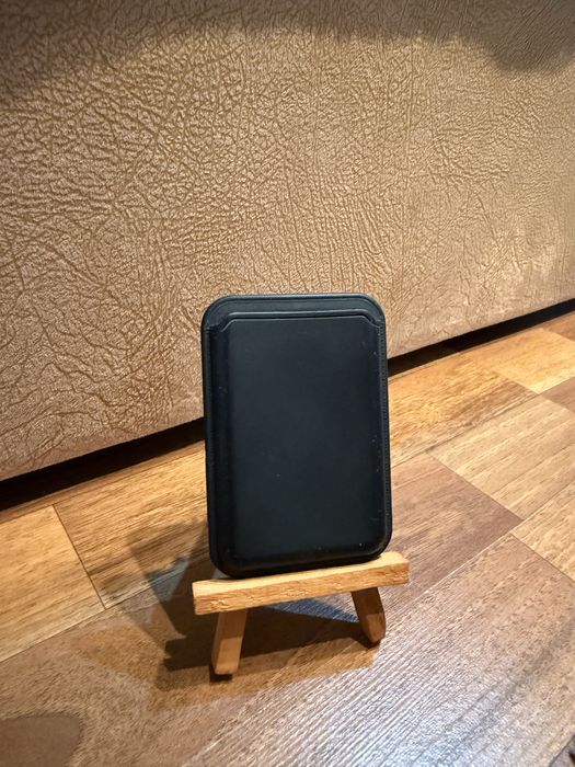 Portofel Magsafe pentru iphone