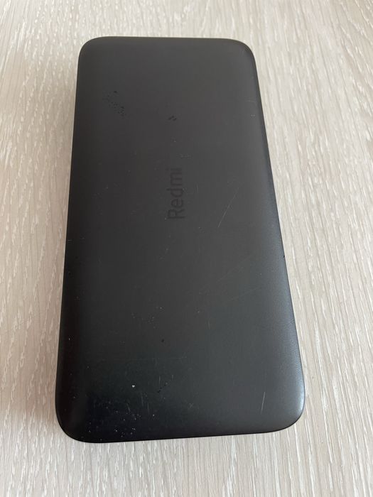 Продам повербанк redmi 20000 mah