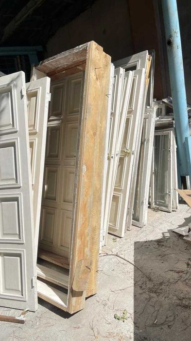 двери межкомнатные