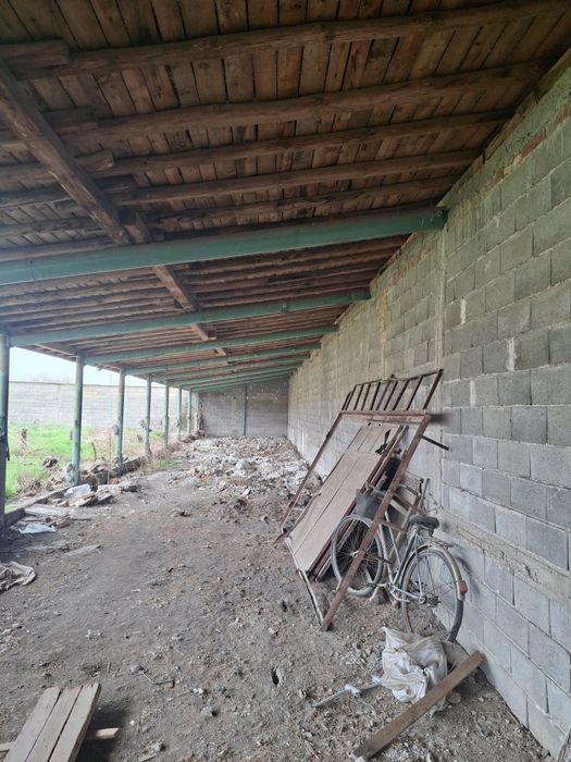 База индустриален имот