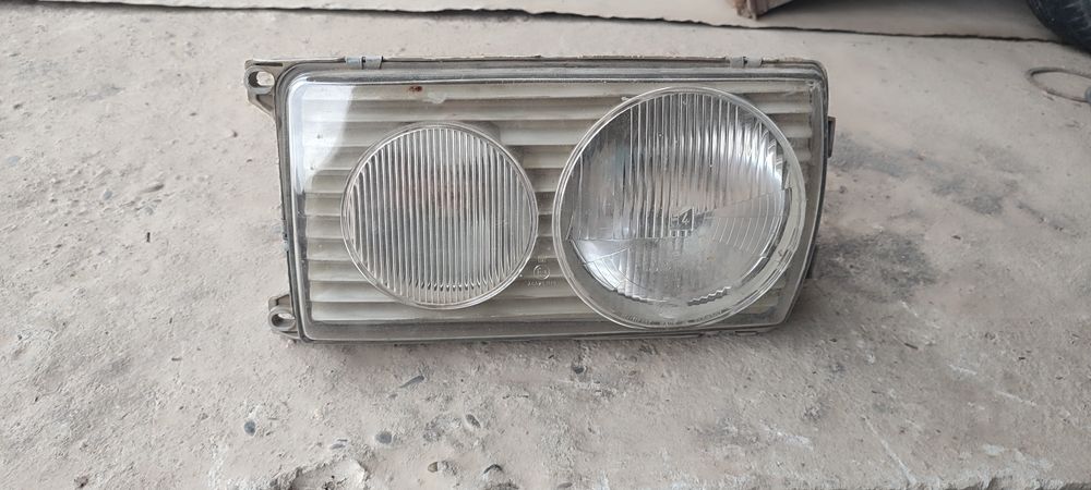 Мерс Е  140 фара ва решодка