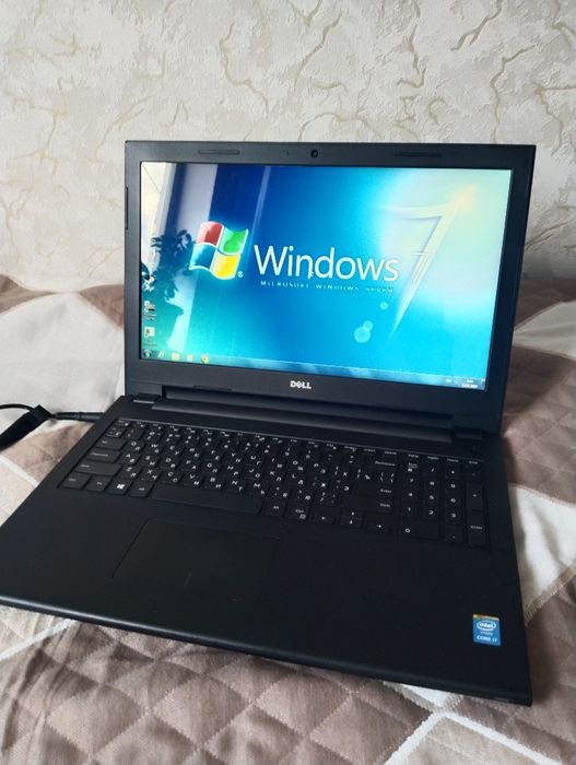 Продам ноутбук Делл i7