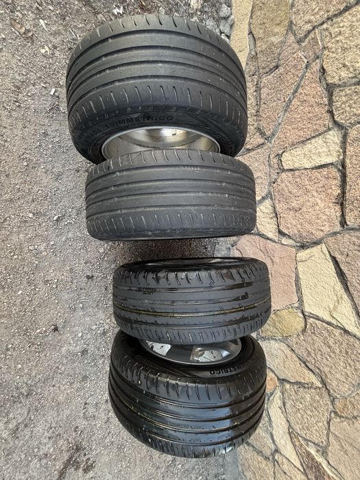 Диски Mercedes вместе с шинами Viatti