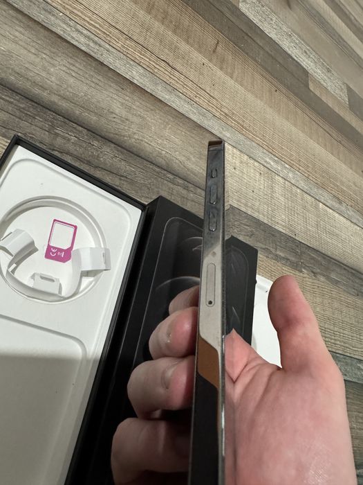 Vand sau schimb Iphone 12 pro max